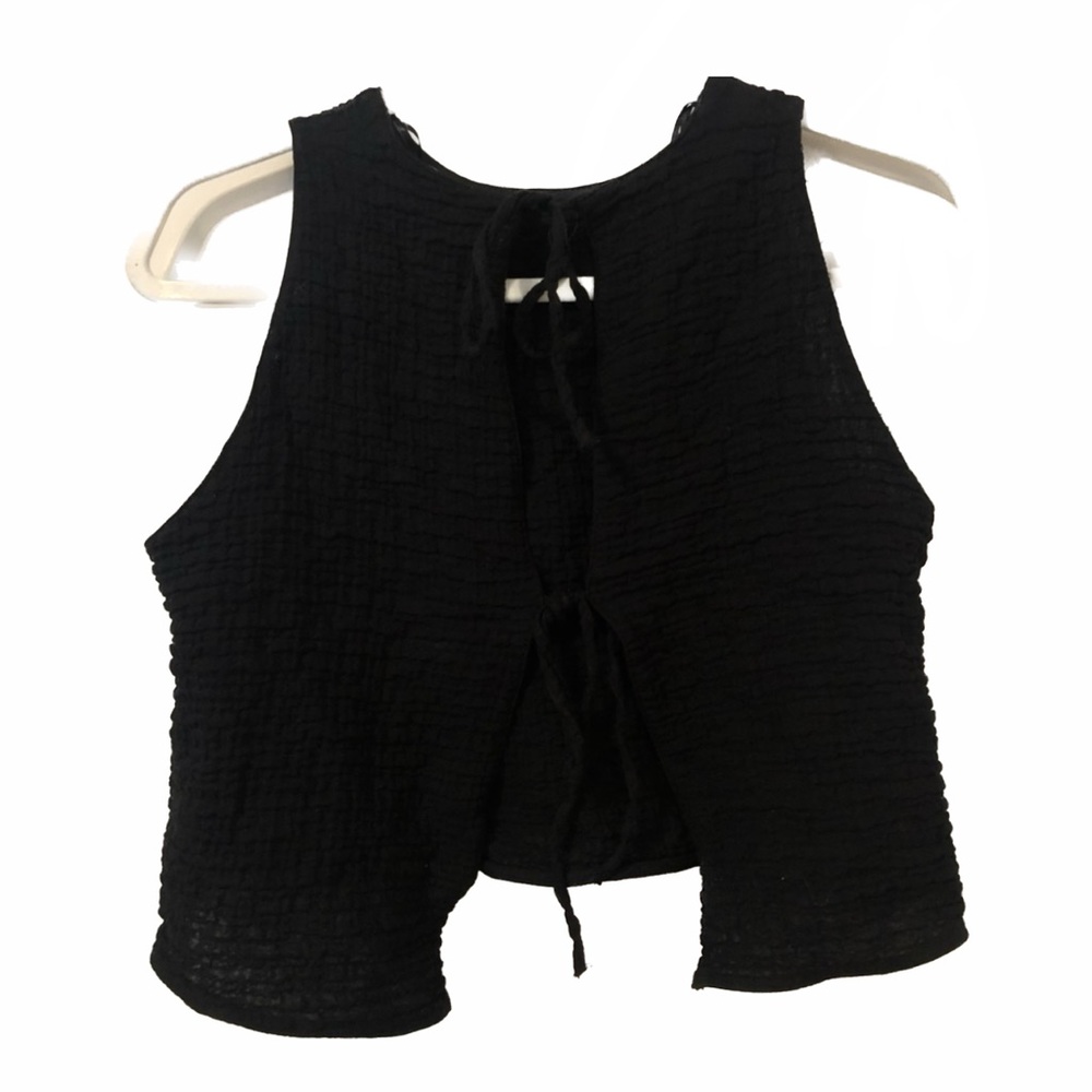 Zara Black Textured Crop Top